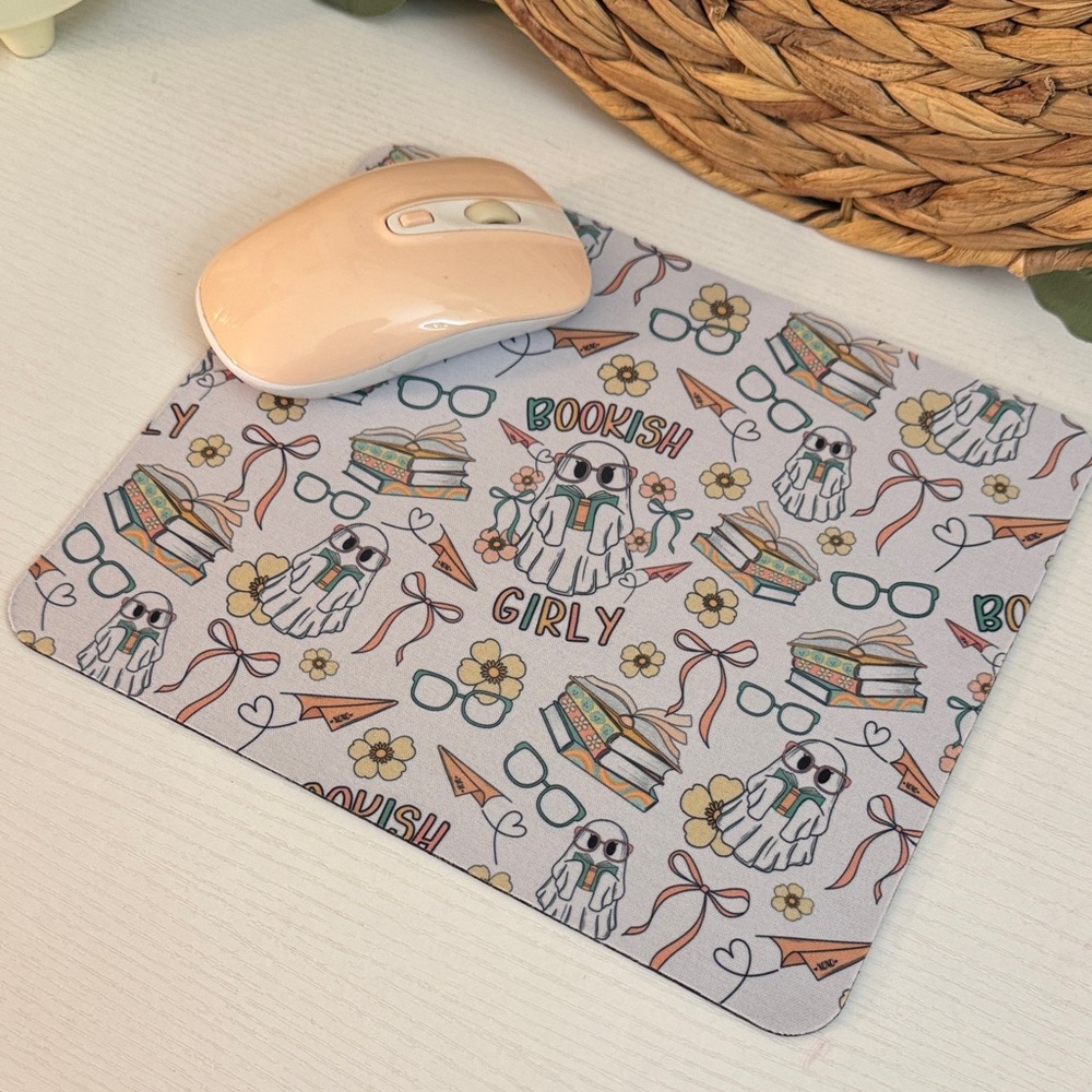 🆕 Bookish Girly Mouse Pad